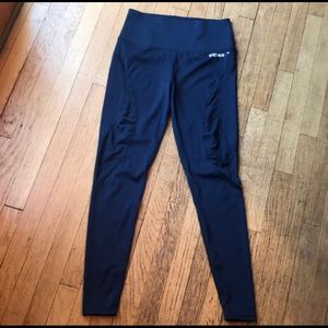Navy Gymshark leggings (sz M)